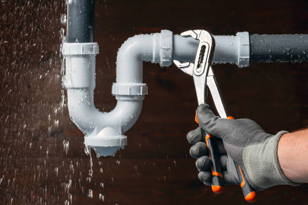 Professional Plumbing technician working in Quantico, VA
